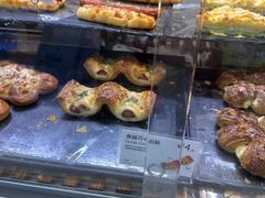 -巴黎贝甜(大宁国际商业广场店)