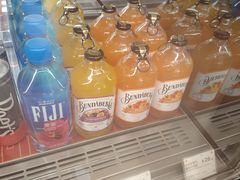-Peet's 皮爷咖啡(海雅缤纷城店)