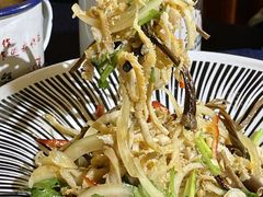 -伊带伊路新疆美食府(呼家楼店)