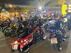 -席娜卡琳火车铁道夜市