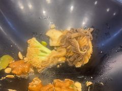 -醉人椒麻辣香锅(王府井喜悦店)