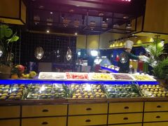 自助取餐区-V-ONE西雅图海鲜自助餐厅(仓山万达广场店)