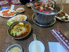 -韩风烤牛肉冷面店