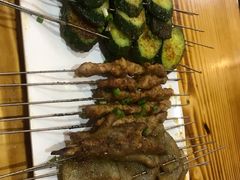 -老街烧烤大排档·地道湖北菜·龙虾馆(汉口火车站店)
