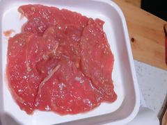 嫩牛肉（小份）-大龙燚火锅