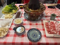 -羊家胡同·龙虾烧烤火锅(龙汇路店)