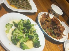 -蒙艾里民族传统菜蒙餐