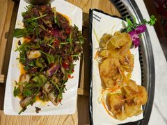 -靠山屯东北铁锅炖(东北菜，古美西路店)