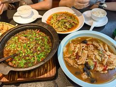 -万重锦·人文川菜馆(骡马市店)