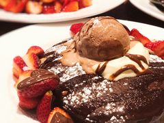 -Pancakes on the rocks(Darling Harbour)