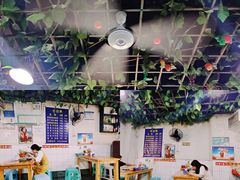 大堂-越洋肖氏老米线(杨家坪店)