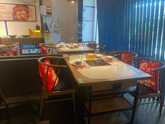 -尚尚仙·酸汤猪手·猪肚鸡火锅(华联万柳购物中心店)