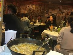 -鲜入围煮花胶鸡海鲜火锅