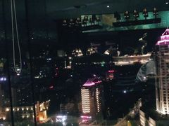 -云顶旋转自助景观餐厅