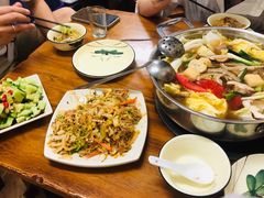 -牛小隆牛肉面馆(四牌楼店)