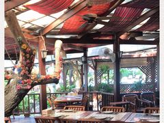 -卷心菜和避孕套餐厅(Pattaya)