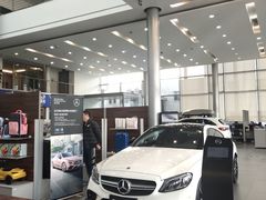 -天津波士信达奔驰4S店(卫津南路店)