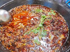 -鸿顺老铁锅美蛙鱼府(解放碑店)