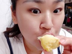 -上海龙吴水胜海发市场