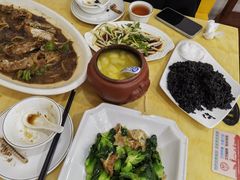 -翰汇居特色农家菜(南汇新城滴水湖店)