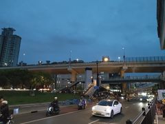 -上海尚嘉中心