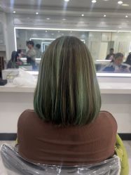 -镁连社·美联社