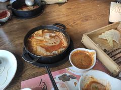 -呷哺呷哺(松江开元店)