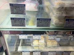 -白玉兰食品甜凤店(合生汇店)