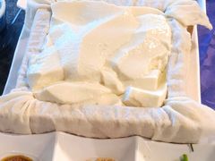 一块豆腐-95号酱骨·一块豆腐(展春园西路店)