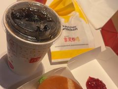 -麦当劳(广州新港东路第二分店)