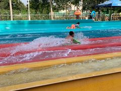 -欢乐水魔方水世界