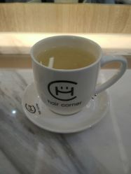 -HAIR CORNER