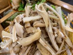 -菌海森林·非遗野生菌火锅(西山区滇池路摩根道店)