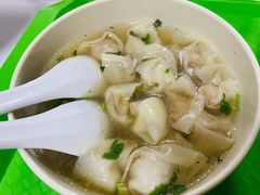 -周震馄饨