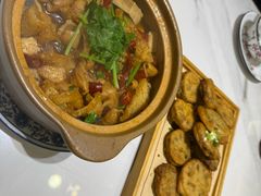 臭豆腐皮肚肥肠-雅酌园·烟火南京菜(颐和路店)