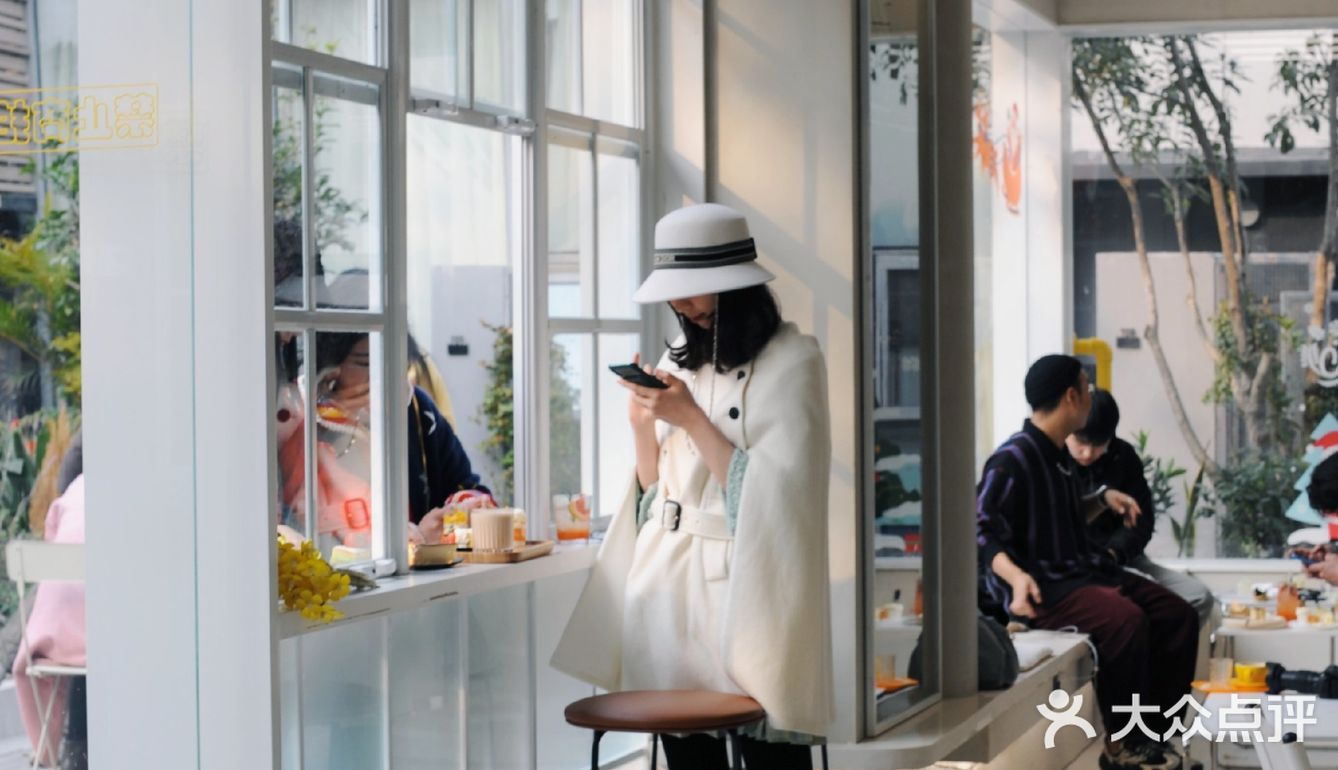 杭州新晋网红店🌈快来上房揭瓦❗独栋小洋楼の乐高咖啡馆