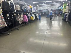 -迪卡侬(南二环店)