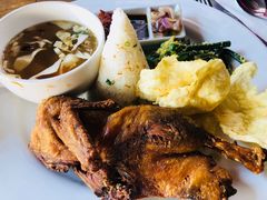 -Pundi Pundi Restaurant