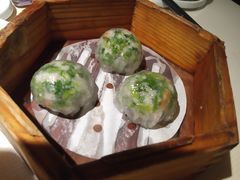 爽脆鲜虾香茜饺-晓粤·惹味粤菜(凯德乐峰广场店)