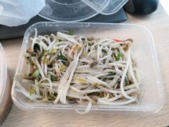 清炒绿豆芽-寻词记(中山中路店)