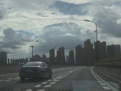 -蝴蝶里·粤菜·点心(龙湖杭州金沙天街店)
