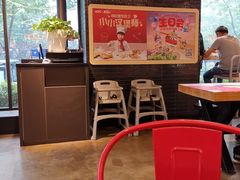 大堂-肯德基(孝陵卫地铁站店)