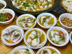 -大鼎石锅鱼(春江里店)