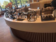 -奔驰上海利星(七宝店)
