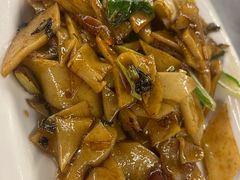 -蔼若春.传承三十年云南菜(金碧公园店)
