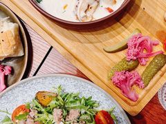 奇克美露里-格鲁·秀色Georgia’s Feast