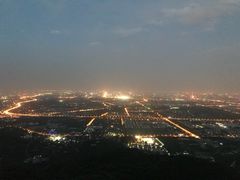-鬼笑石后山停车场