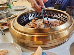 -金滏山烤肉·海鲜·火锅自助餐厅(镇江万达店)