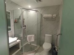 -柏曼酒店(广州长隆旅游度假区汉溪长隆地铁站店)