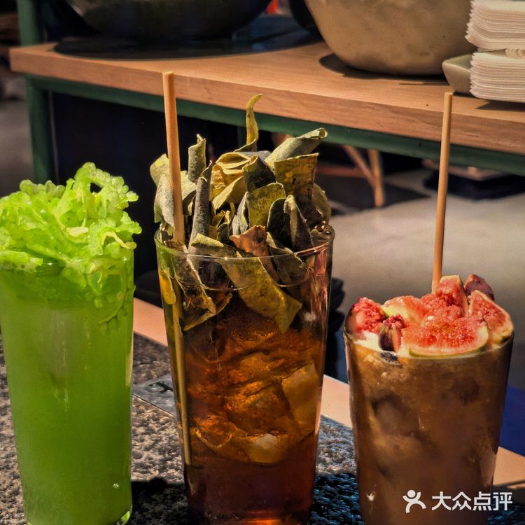 和好友一起的火锅之夜
